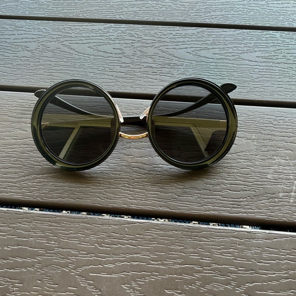 Dolce & Gabbana Round Stunning Sunglasses 😎